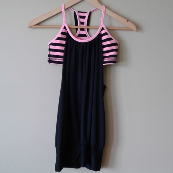 Lululemon no limits tank with sports bra. - Picture 1 of 6